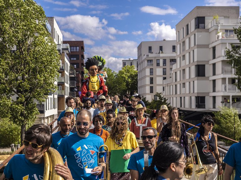 Association Villes des Musiques du Monde - Festival Multitude _ Parade