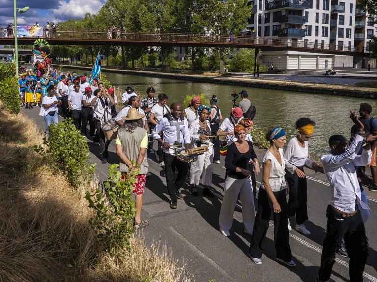Association Villes des Musiques du Monde - Festival Multitude _ Parade
