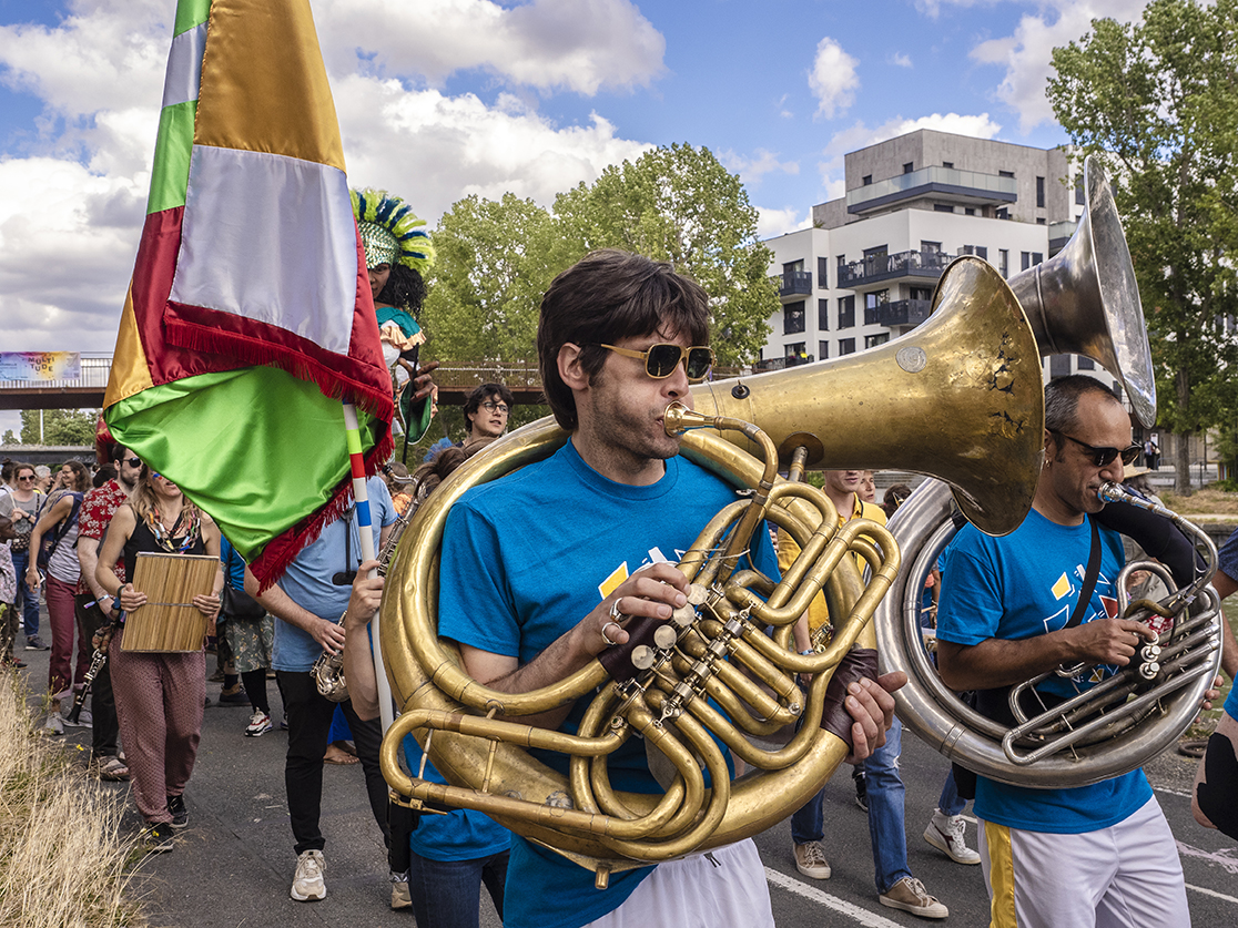 Association Villes des Musiques du Monde - Festival Multitude _ Parade