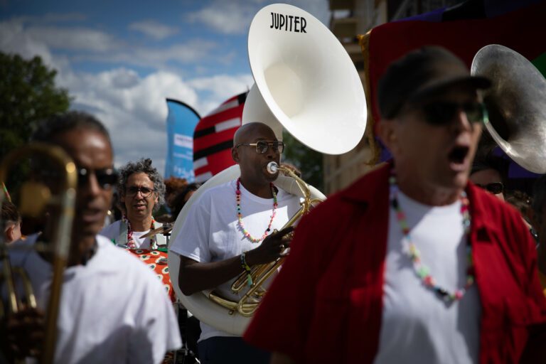 230701_Parade Multitude (c) Mathilde Pannet (30)