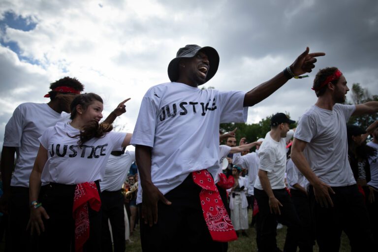 230701_Parade Multitude (c) Mathilde Pannet (59)